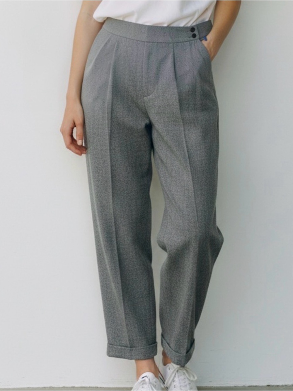 🫶🏻 Jones New York Tailored High-Waist Pleated Cuffed Gray Chevron Trousers